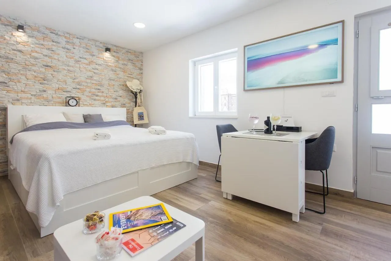 Studio Nomadic Kastela Apartment