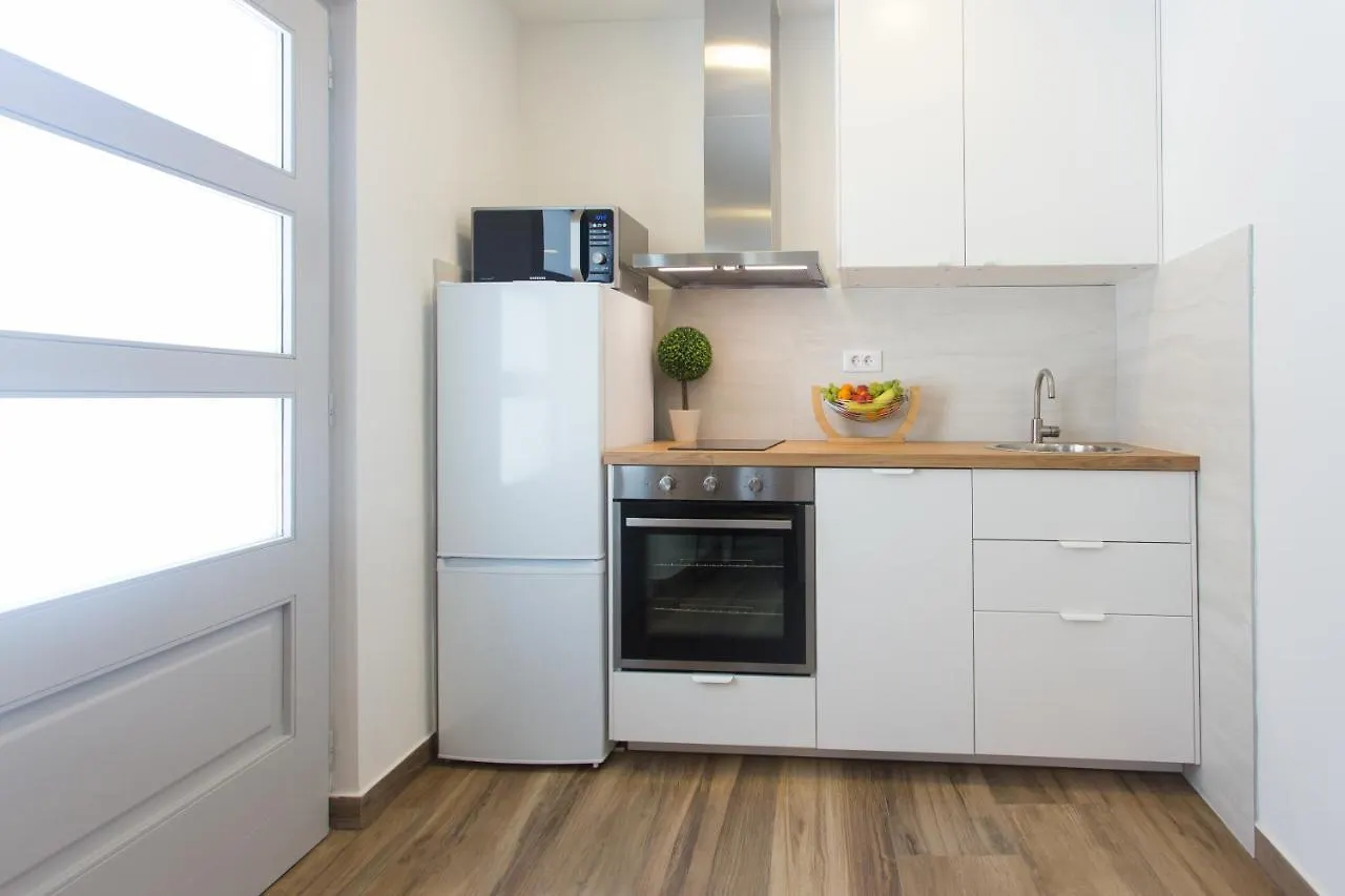 Apartment Studio Nomadic Kastela Croatia